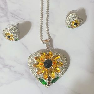 925 SILVER SET, PENDANT, CHAIN AND EARRINGS